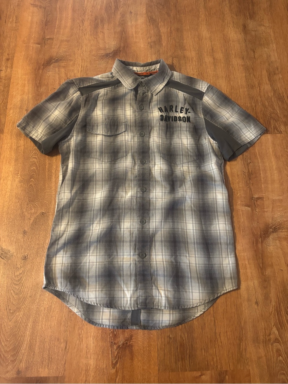 Men’s Harley Davidson Short Sleeve Button Up Plaid Shirt Sz Small Performance